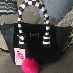 BBWT Luv Betsey by Betsey Johnson LBKIRA satchel
